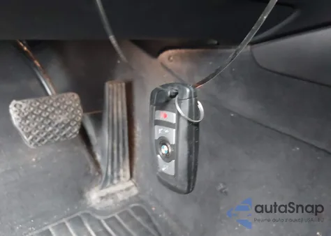 2015 BMW 528I xDrive из США, поврежденный, VIN WBA5A7C53FD623615